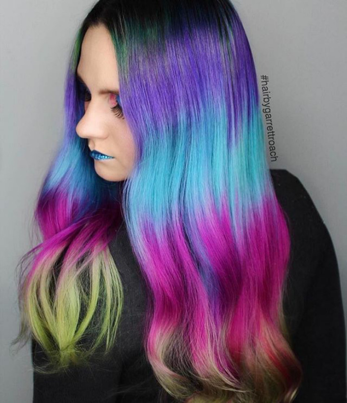 Shine Line Hair Is The Newest Trend Going Viral On Instagram Shine Line Hair Is The Newest Trend Going Viral On Instagram