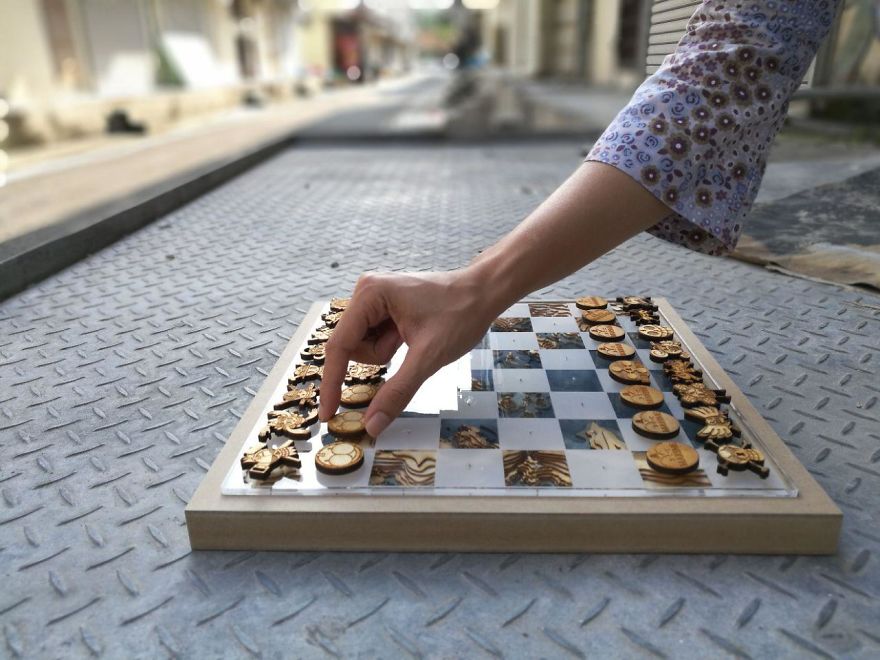 Custom-Made One Piece Chess Set Custom-Made One Piece Chess Set