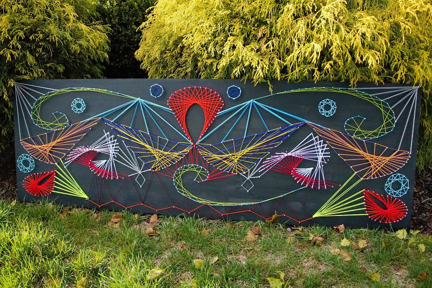 I Tried Abstract Geometrical String Art And The Result Is Slightly Hypnotic I Tried Abstract Geometrical String Art And The Result Is Slightly Hypnotic