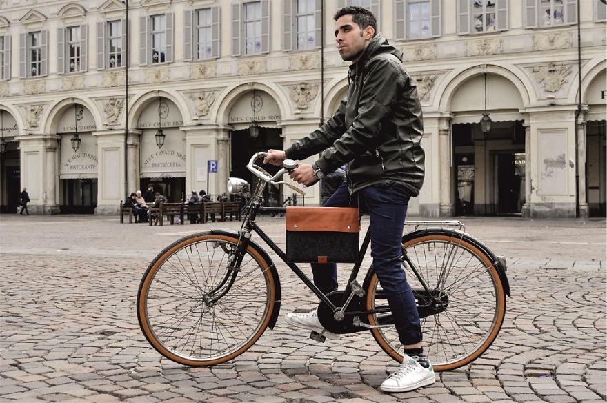 Escuro Bicycle Bag: Stylish, Functional &#038; No  Backpains