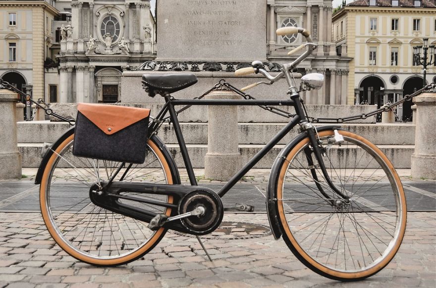 Escuro Bicycle Bag: Stylish, Functional &#038; No  Backpains