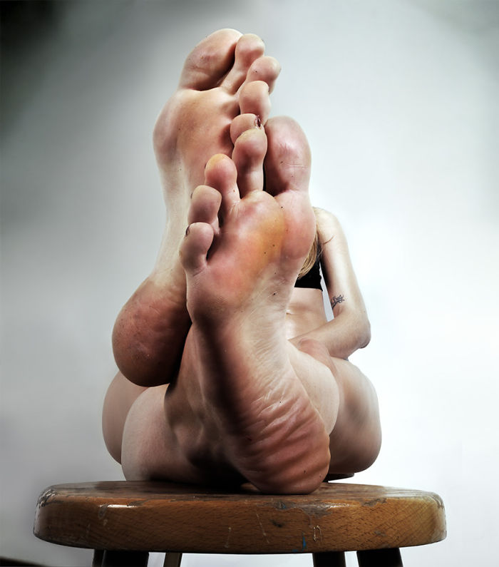 NSFW Photo Series Explores The Beauty Of Female Body From A Never-Seen-Before Perspective