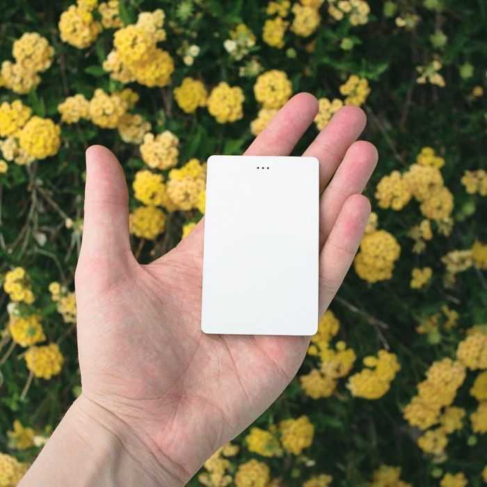 Anti-Smartphone: The World’s Most Minimalist Phone Designed To Be Used As Little As Possible Anti-Smartphone: The World’s Most Minimalist Phone Designed To Be Used As Little As Possible