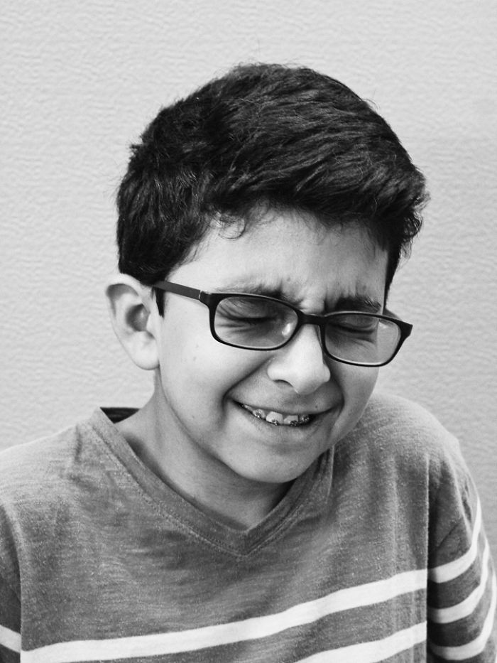 Los Enchilados &#8211; I Captured Close Portraits Of People After Eating Habanero Peppers