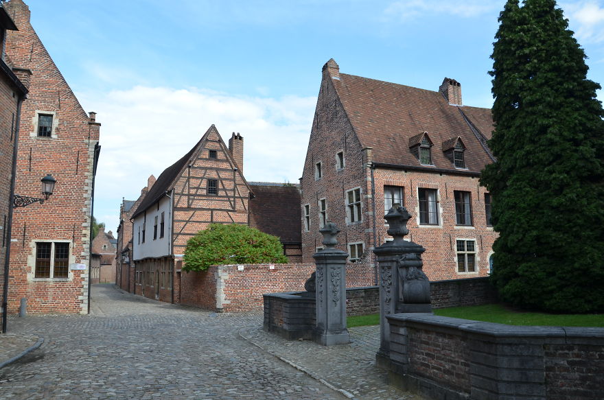 Sightseeing Of Beguinages Homes Of The Closed Beguines Community Sightseeing Of Beguinages Homes Of The Closed Beguines Community