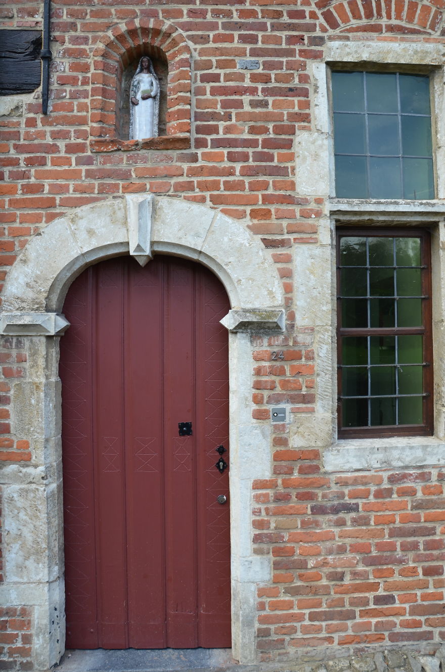 Sightseeing Of Beguinages Homes Of The Closed Beguines Community Sightseeing Of Beguinages Homes Of The Closed Beguines Community