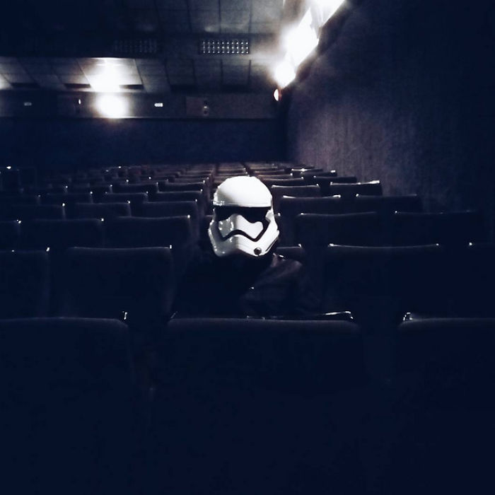 Discover The Life Of This Couple Of Stormtroopers On Earth Through Instagram Discover The Life Of This Couple Of Stormtroopers On Earth Through Instagram