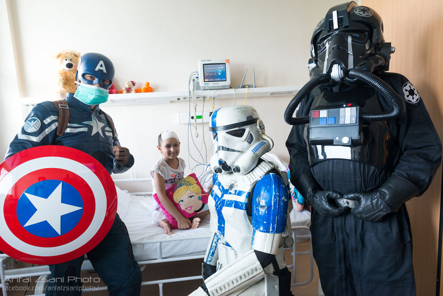 Coshelp – How Cosplayers Can Help Coshelp – How Cosplayers Can Help