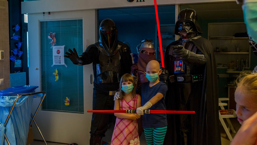 Coshelp – How Cosplayers Can Help Coshelp – How Cosplayers Can Help