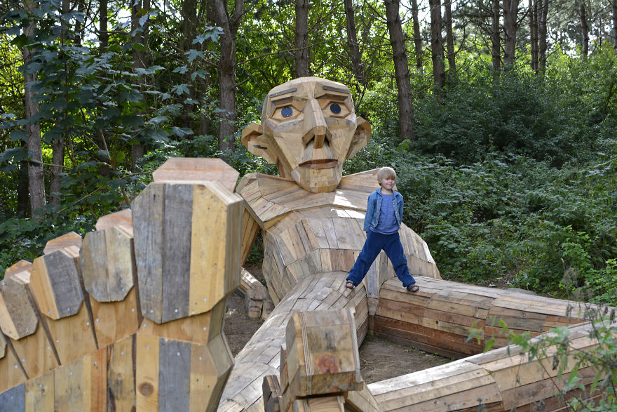 I Hide Giants That I Make From Wood In The Wilderness Of Copenhagen