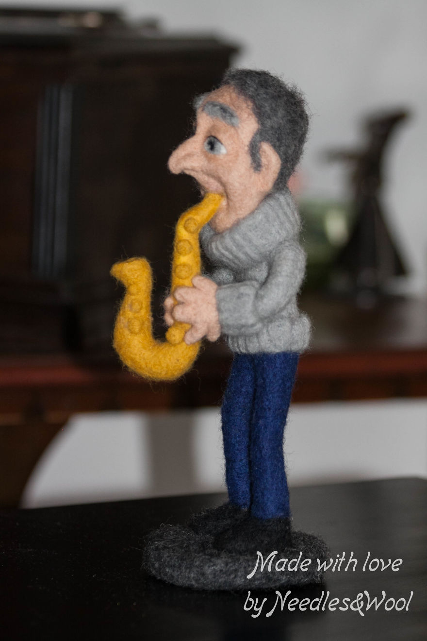 Woolen Sculptures Made With Lots Of Love Woolen Sculptures Made With Lots Of Love