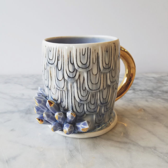Self-Taught Artist Makes Dazzling Coffee Mugs Which Belong In Art Galleries Self-Taught Artist Makes Dazzling Coffee Mugs Which Belong In Art Galleries