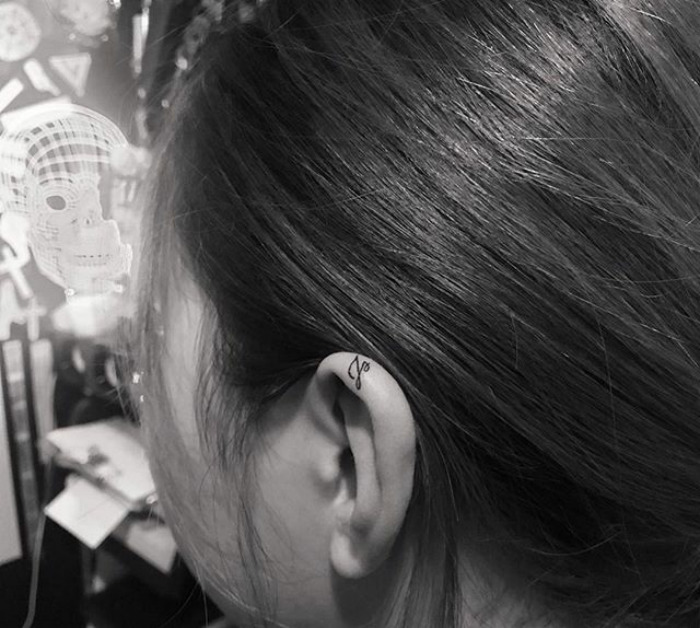 Helix Tattoo Trend Is Taking Over Instagram, And These 51 Pics Will Make You Want To Get One Too Helix Tattoo Trend Is Taking Over Instagram, And These 51 Pics Will Make You Want To Get One Too