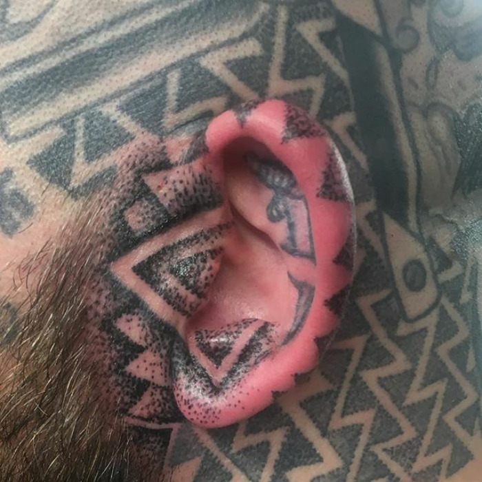 Helix Tattoo Trend Is Taking Over Instagram, And These 51 Pics Will Make You Want To Get One Too Helix Tattoo Trend Is Taking Over Instagram, And These 51 Pics Will Make You Want To Get One Too