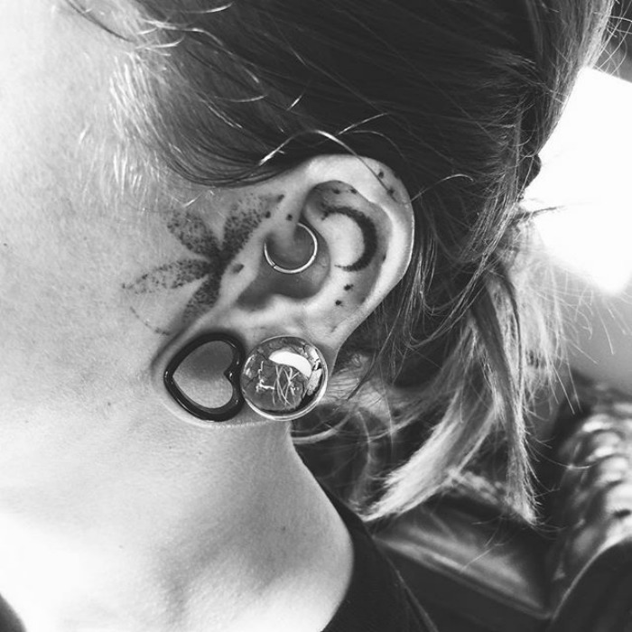 Helix Tattoo Trend Is Taking Over Instagram, And These 51 Pics Will Make You Want To Get One Too Helix Tattoo Trend Is Taking Over Instagram, And These 51 Pics Will Make You Want To Get One Too