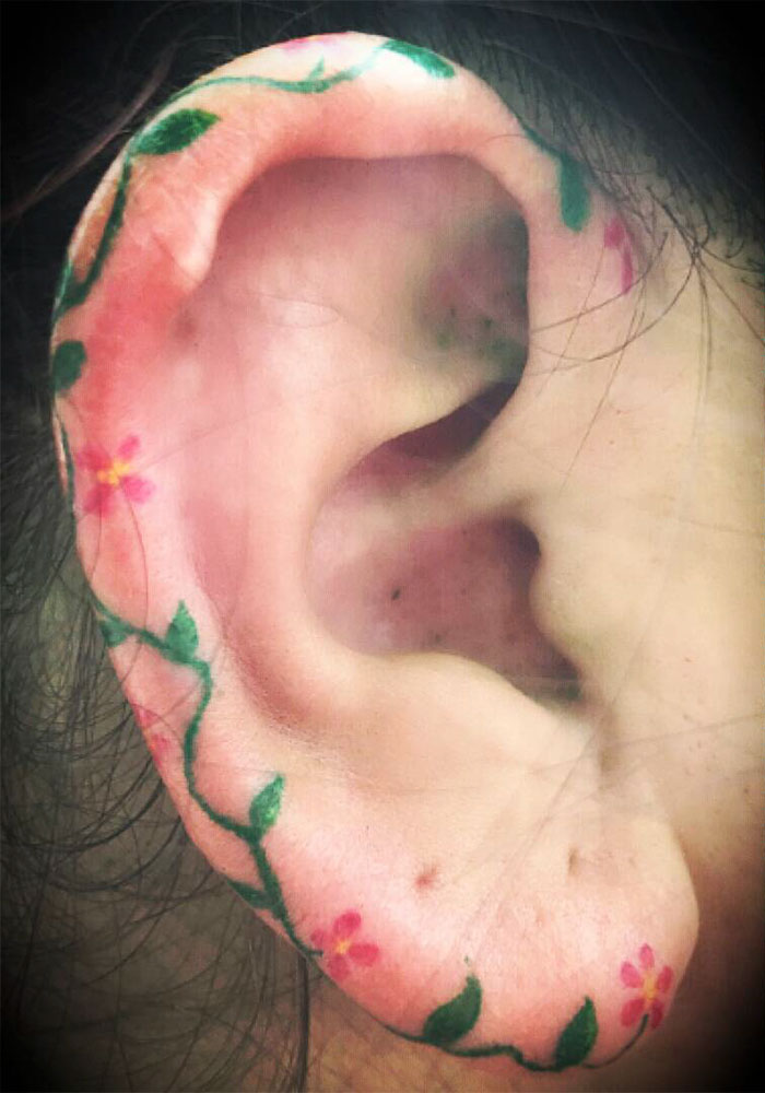Helix Tattoo Trend Is Taking Over Instagram, And These 51 Pics Will Make You Want To Get One Too Helix Tattoo Trend Is Taking Over Instagram, And These 51 Pics Will Make You Want To Get One Too