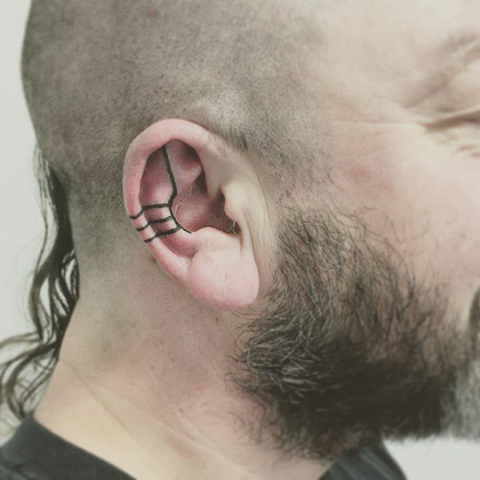 Helix Tattoo Trend Is Taking Over Instagram, And These 51 Pics Will Make You Want To Get One Too Helix Tattoo Trend Is Taking Over Instagram, And These 51 Pics Will Make You Want To Get One Too