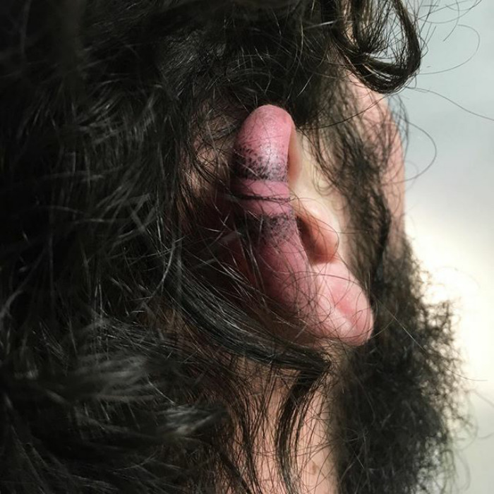 Helix Tattoo Trend Is Taking Over Instagram, And These 51 Pics Will Make You Want To Get One Too Helix Tattoo Trend Is Taking Over Instagram, And These 51 Pics Will Make You Want To Get One Too