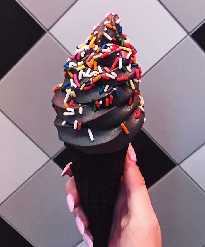 Finally, Black Ice-Cream Is A Thing And It Will Match Your Dark Soul Finally, Black Ice-Cream Is A Thing And It Will Match Your Dark Soul