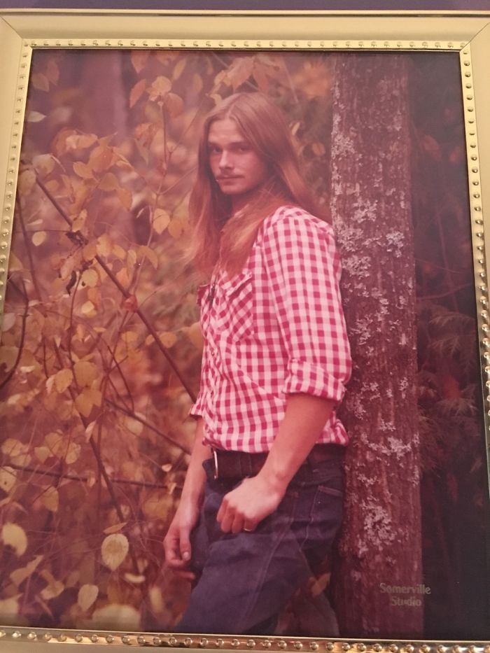 Hey Pandas, Share Vintage Photos Of Your Dads Being Cool!