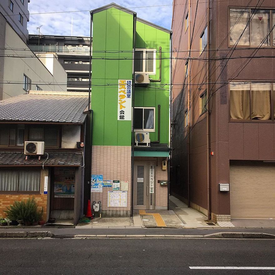 Photographer Captures Small Yet Utterly Delightful Buildings In Kyoto, Japan Photographer Captures Small Yet Utterly Delightful Buildings In Kyoto, Japan