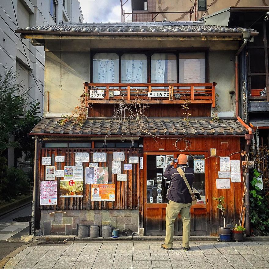Photographer Captures Small Yet Utterly Delightful Buildings In Kyoto, Japan Photographer Captures Small Yet Utterly Delightful Buildings In Kyoto, Japan
