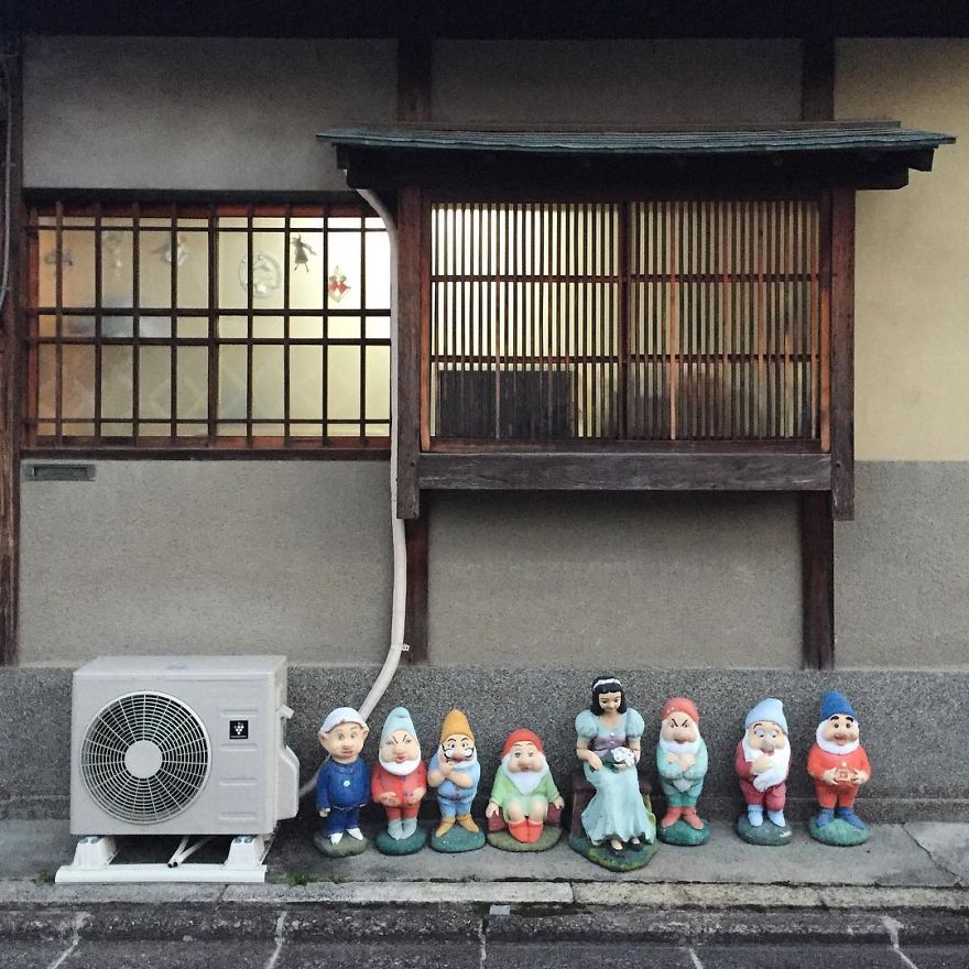 Photographer Captures Small Yet Utterly Delightful Buildings In Kyoto, Japan Photographer Captures Small Yet Utterly Delightful Buildings In Kyoto, Japan