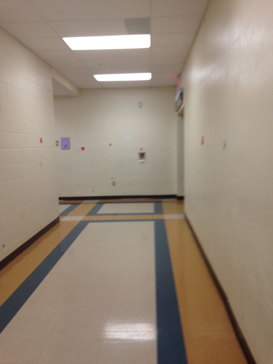 Students In My School Covered It’s Lockers With Supportive Post-It Notes After 12th Grader Committed Suicide Students In My School Covered It’s Lockers With Supportive Post-It Notes After 12th Grader Committed Suicide
