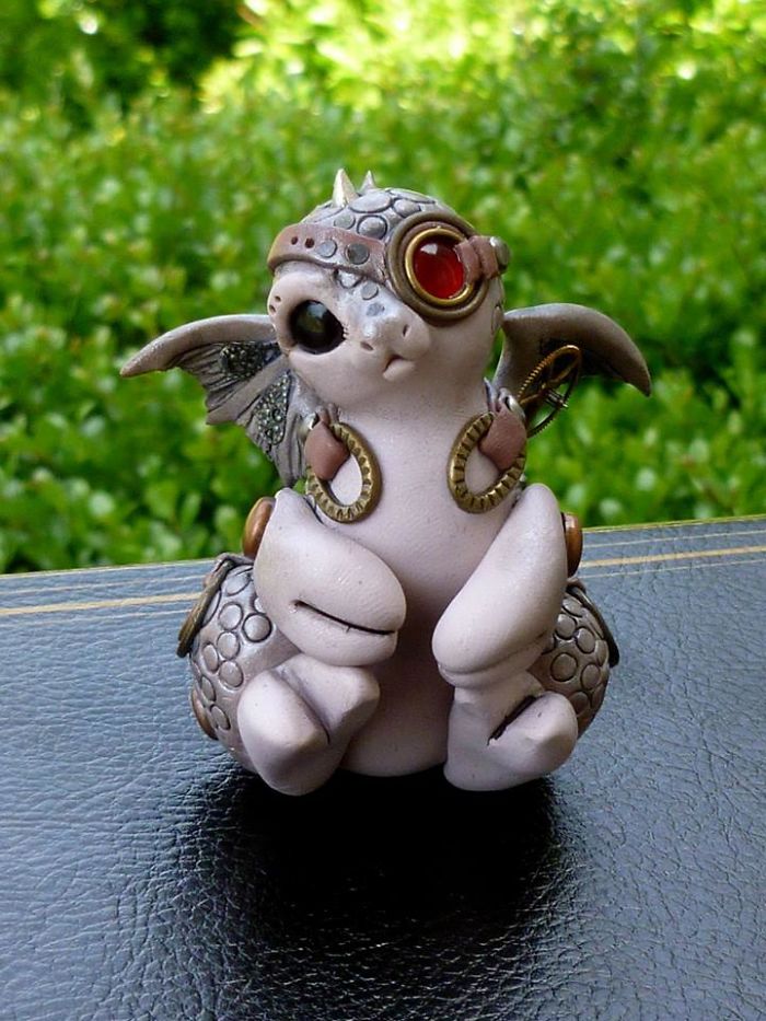 I Left My Corporate Job To Make Mystical Polymer Clay Creatures, And Here Are My Works