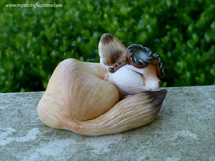 I Left My Corporate Job To Make Mystical Polymer Clay Creatures, And Here Are My Works