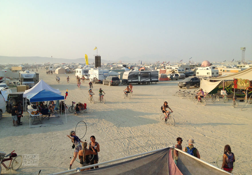 A Glimpse Into Burning Man A Glimpse Into Burning Man