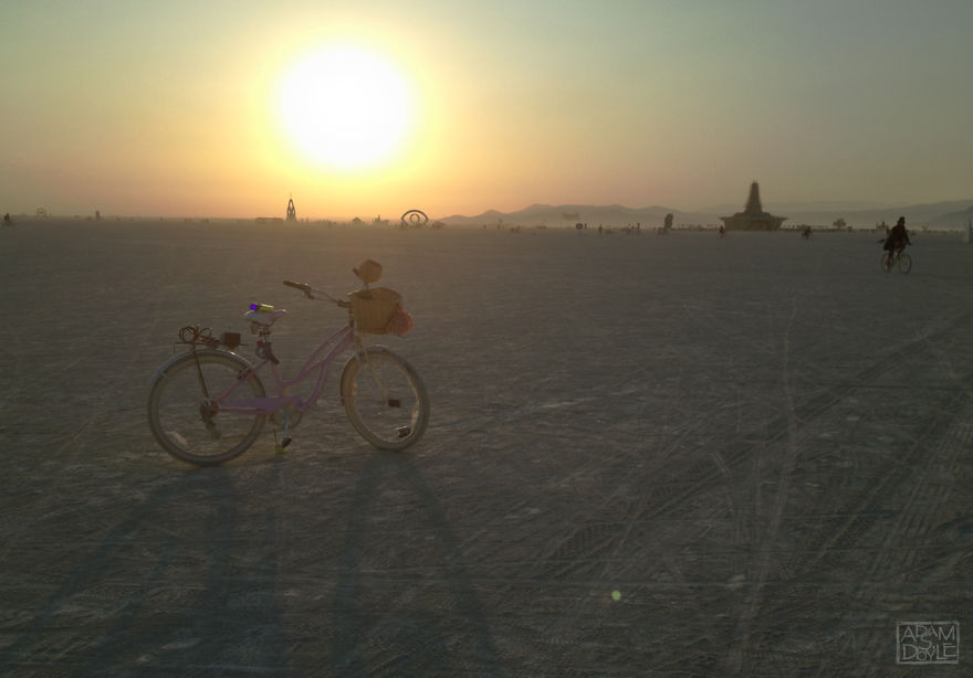 A Glimpse Into Burning Man A Glimpse Into Burning Man