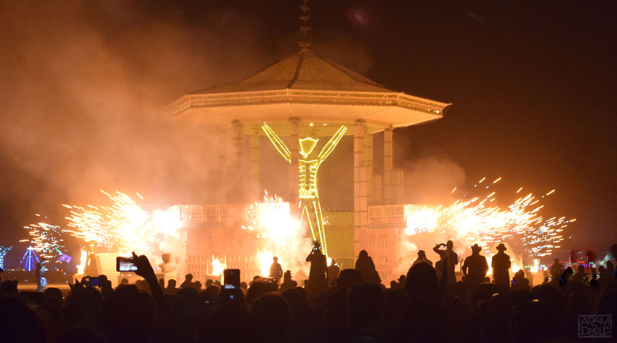 A Glimpse Into Burning Man A Glimpse Into Burning Man
