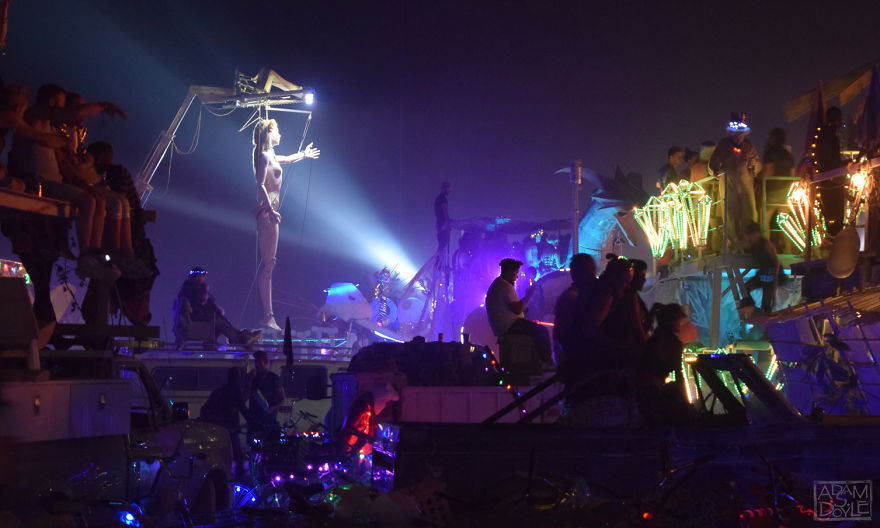 A Glimpse Into Burning Man A Glimpse Into Burning Man