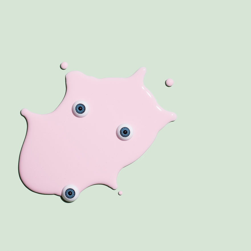 Julia Ramiro Martin: A Young Artist In A Pink World, Free And Singular Julia Ramiro Martin: A Young Artist In A Pink World, Free And Singular