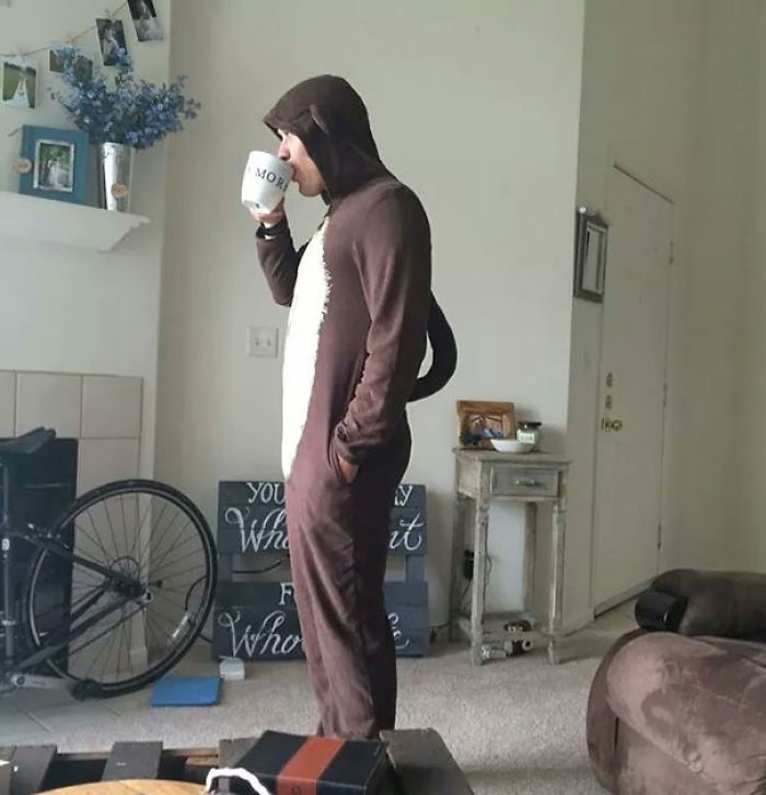 35 Of The Funniest “I Woke Up To This” Moments 35 Of The Funniest “I Woke Up To This” Moments