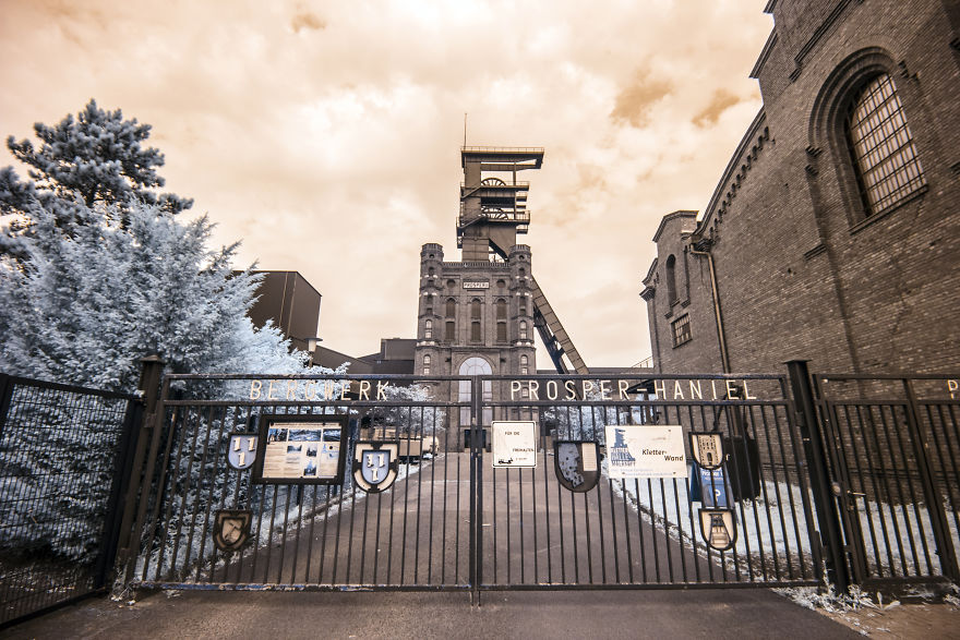 I Travel Around The Ruhr Area In Germany To Capture The Beauty Of Industrial Heritages In Infrared I Travel Around The Ruhr Area In Germany To Capture The Beauty Of Industrial Heritages In Infrared