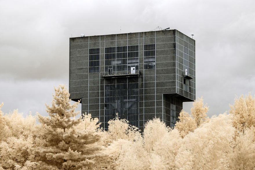I Travel Around The Ruhr Area In Germany To Capture The Beauty Of Industrial Heritages In Infrared I Travel Around The Ruhr Area In Germany To Capture The Beauty Of Industrial Heritages In Infrared