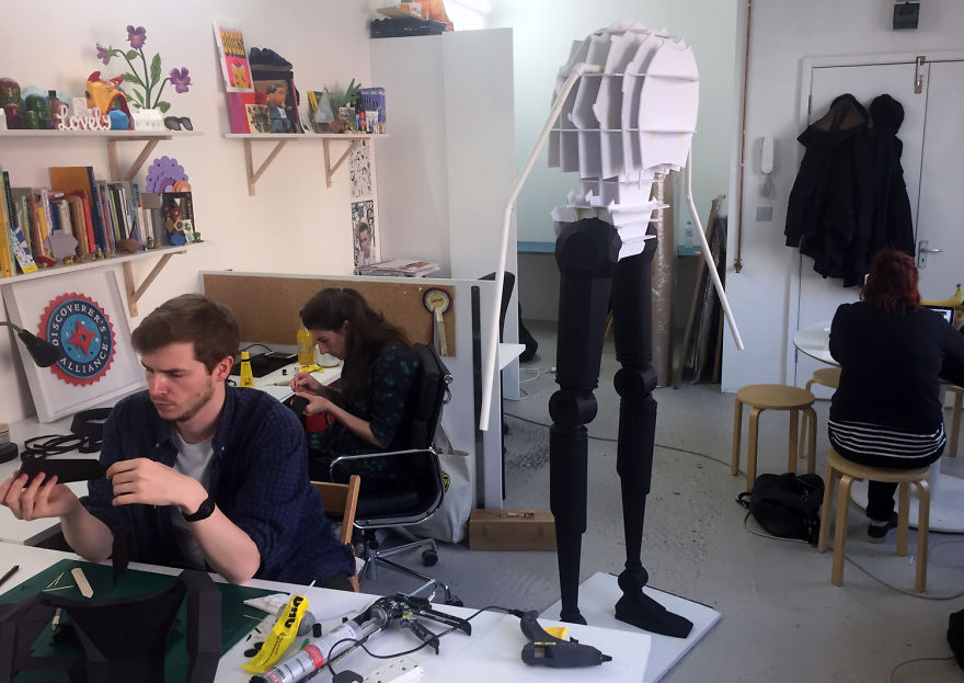 We Made A Moving, Life-Size Star Wars K-2so Robot From Paper We Made A Moving, Life-Size Star Wars K-2so Robot From Paper