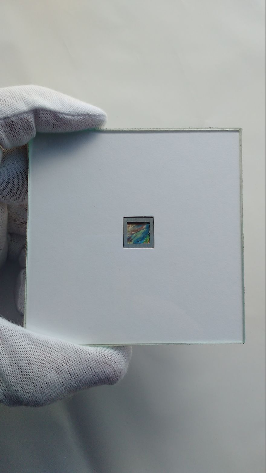 What To Do When The Art Is Smaller Than The Nail? What To Do When The Art Is Smaller Than The Nail?