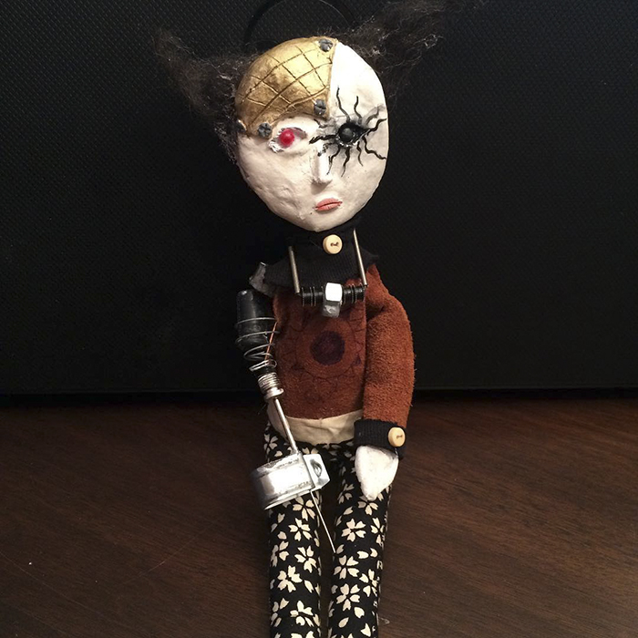 12-Year-Old Boy Creates Creepy Sculptures Using Found Materials, And They’re Surprisingly Awesome 12-Year-Old Boy Creates Creepy Sculptures Using Found Materials, And They’re Surprisingly Awesome