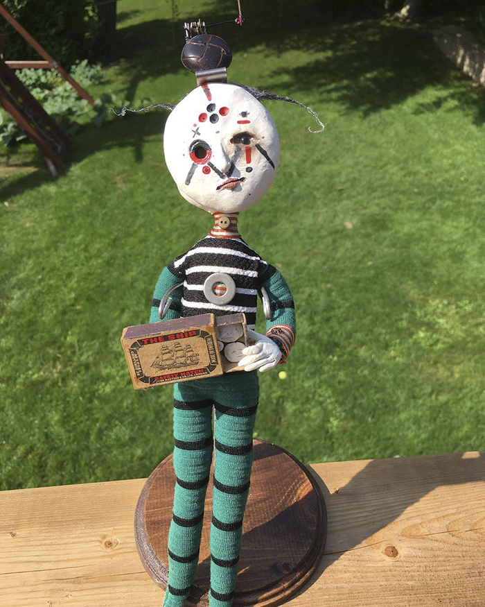 12-Year-Old Boy Creates Creepy Sculptures Using Found Materials, And They’re Surprisingly Awesome 12-Year-Old Boy Creates Creepy Sculptures Using Found Materials, And They’re Surprisingly Awesome