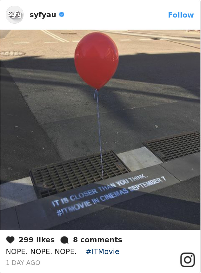 People In Sydney Are Creeped Out By Red Balloons That Suddenly Appeared Around The City People In Sydney Are Creeped Out By Red Balloons That Suddenly Appeared Around The City