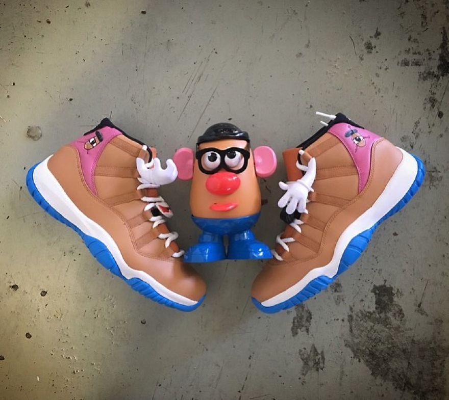 This Sneakerhead With A Masters In Fine Arts Creates Stunning Custom Kicks This Sneakerhead With A Masters In Fine Arts Creates Stunning Custom Kicks