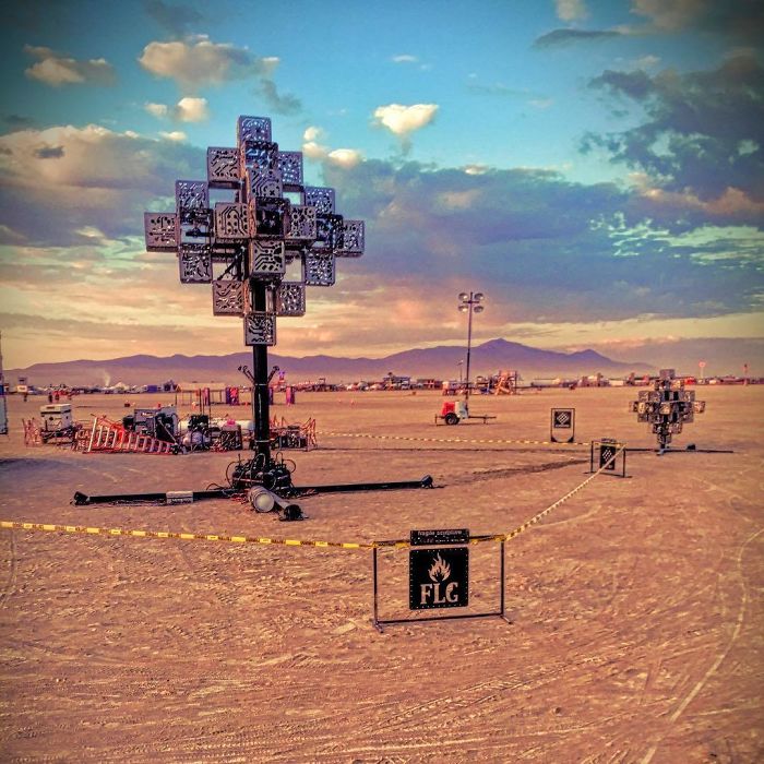 208 Epic Photos From Burning Man 2017 That Prove It’s The Craziest Festival In The World 208 Epic Photos From Burning Man 2017 That Prove It’s The Craziest Festival In The World