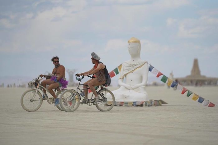208 Epic Photos From Burning Man 2017 That Prove It’s The Craziest Festival In The World 208 Epic Photos From Burning Man 2017 That Prove It’s The Craziest Festival In The World