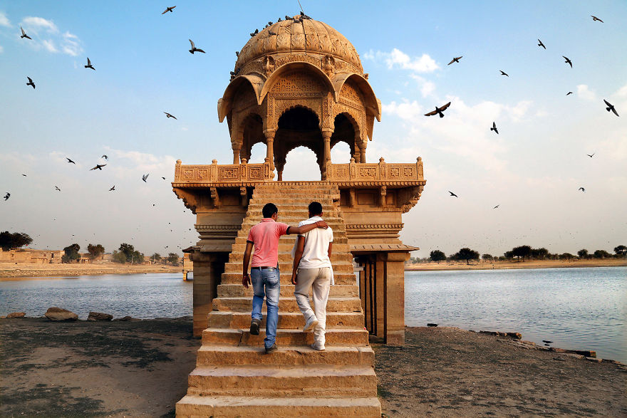 It Takes Two: I Document The Connection Of Two People During My 10 Years Of Travels