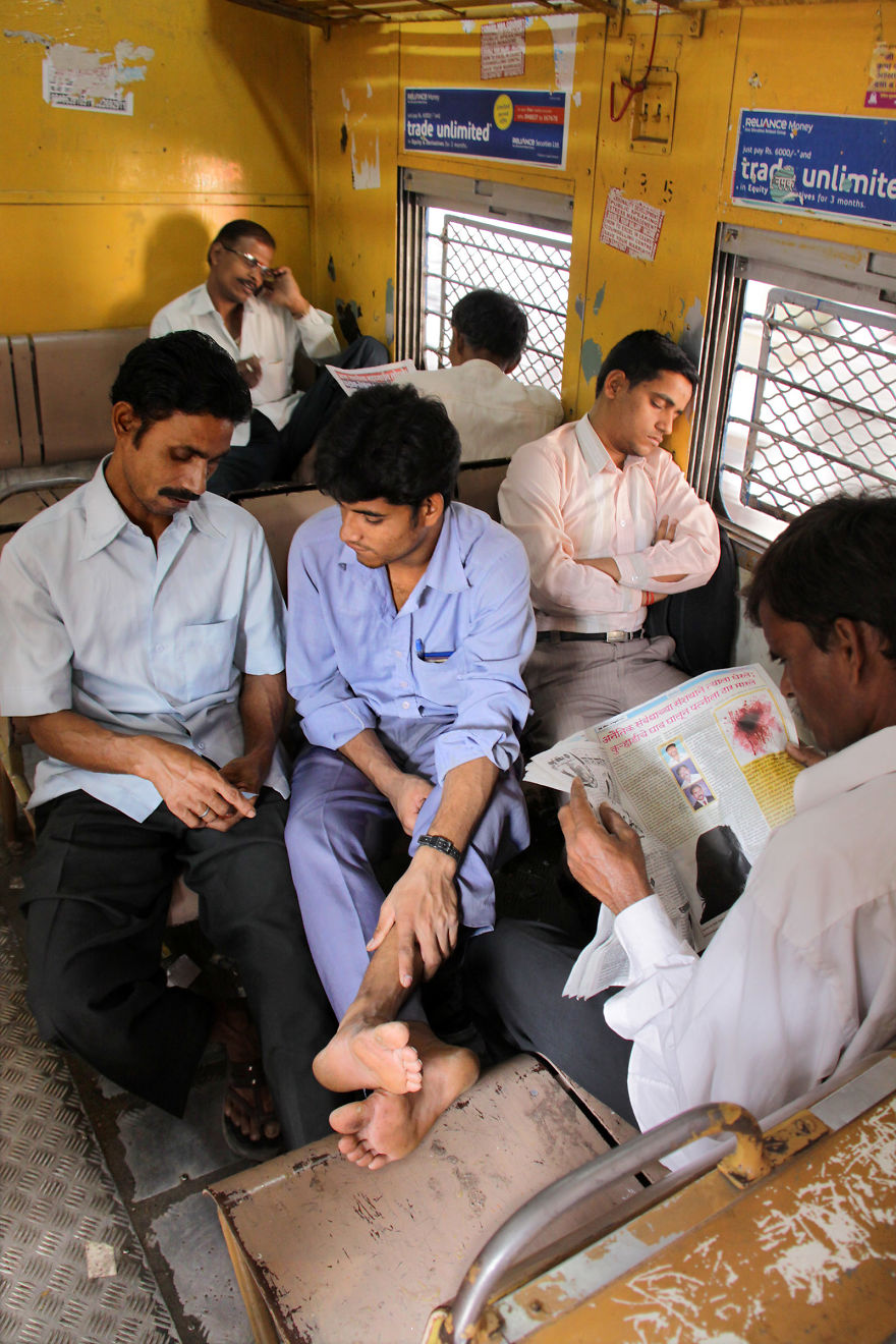 It Takes Two: I Document The Connection Of Two People During My 10 Years Of Travels