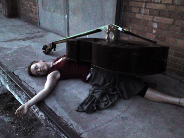 I Pretend To Be Dead In Public Places