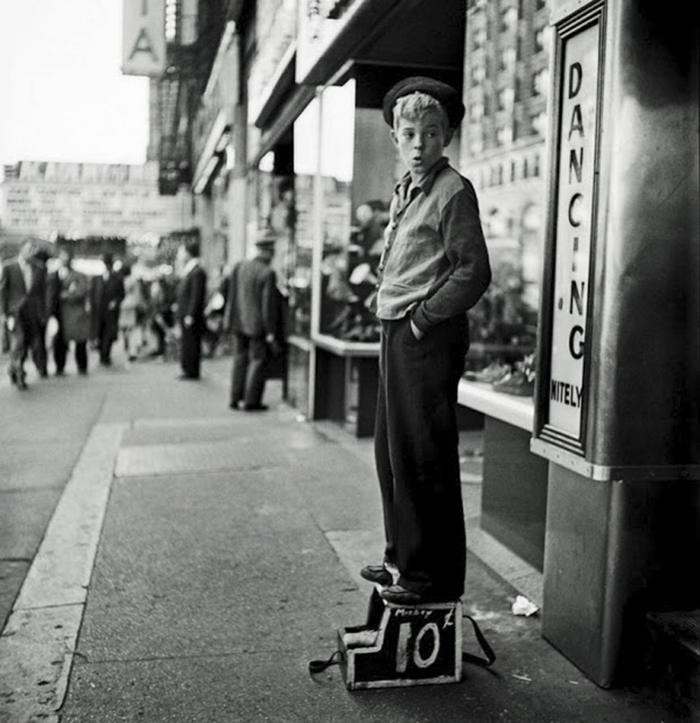 17-Year-Old Stanley Kubrick&#8217;s Photos Of 1940s New York Prove That He Was Born Genius